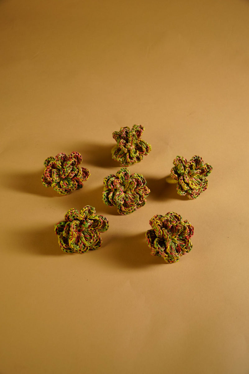 Raffia Woven Flower Napkin Rings — Set of 6