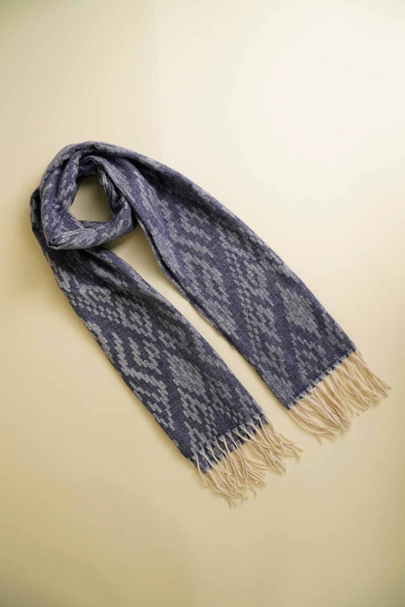 Cashmere Shawl with Woven Diamond