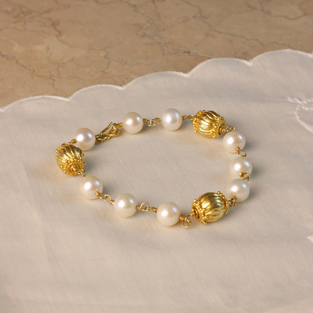 Katmon Tambourine Pearl Bracelet