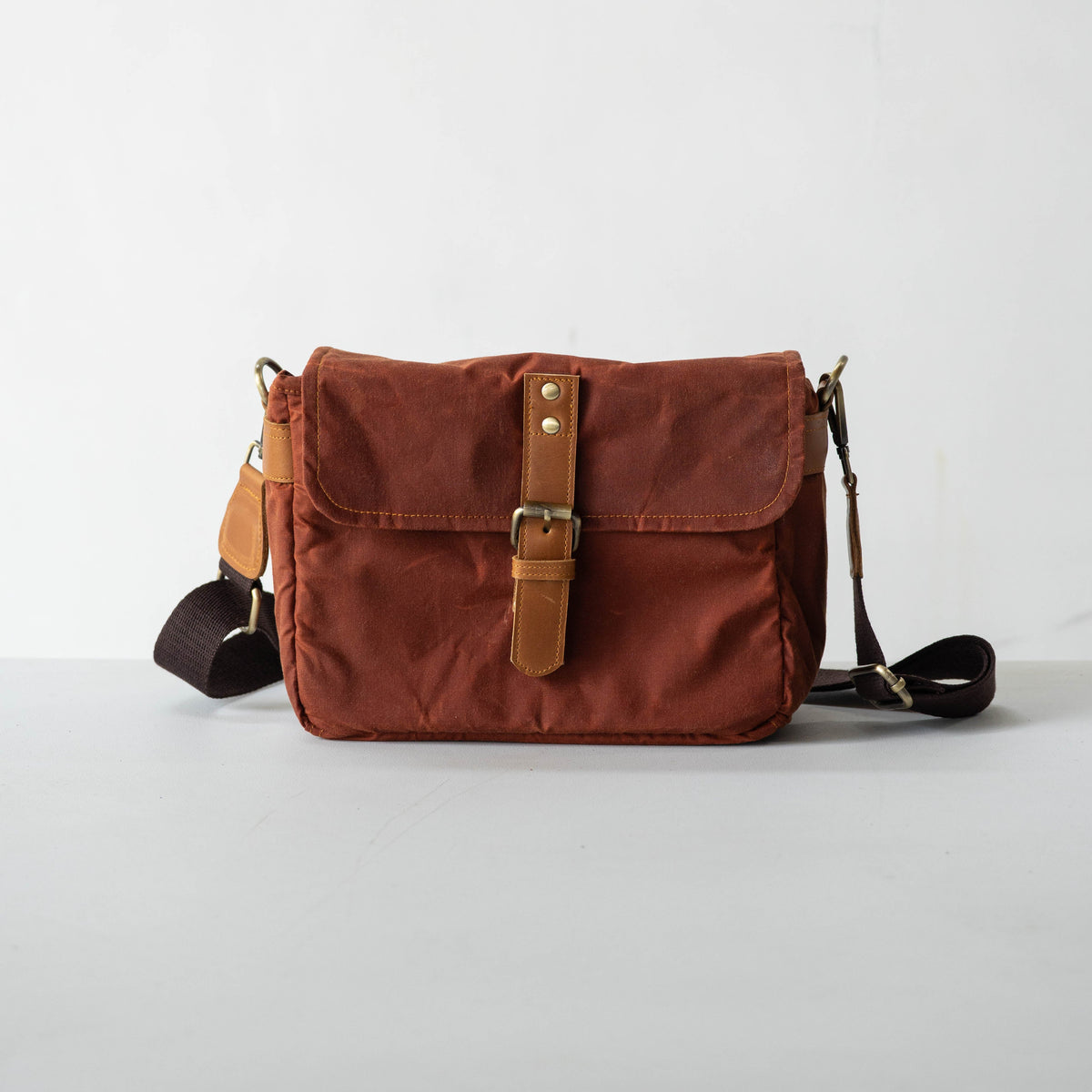 Harvey Camera Sling Bag