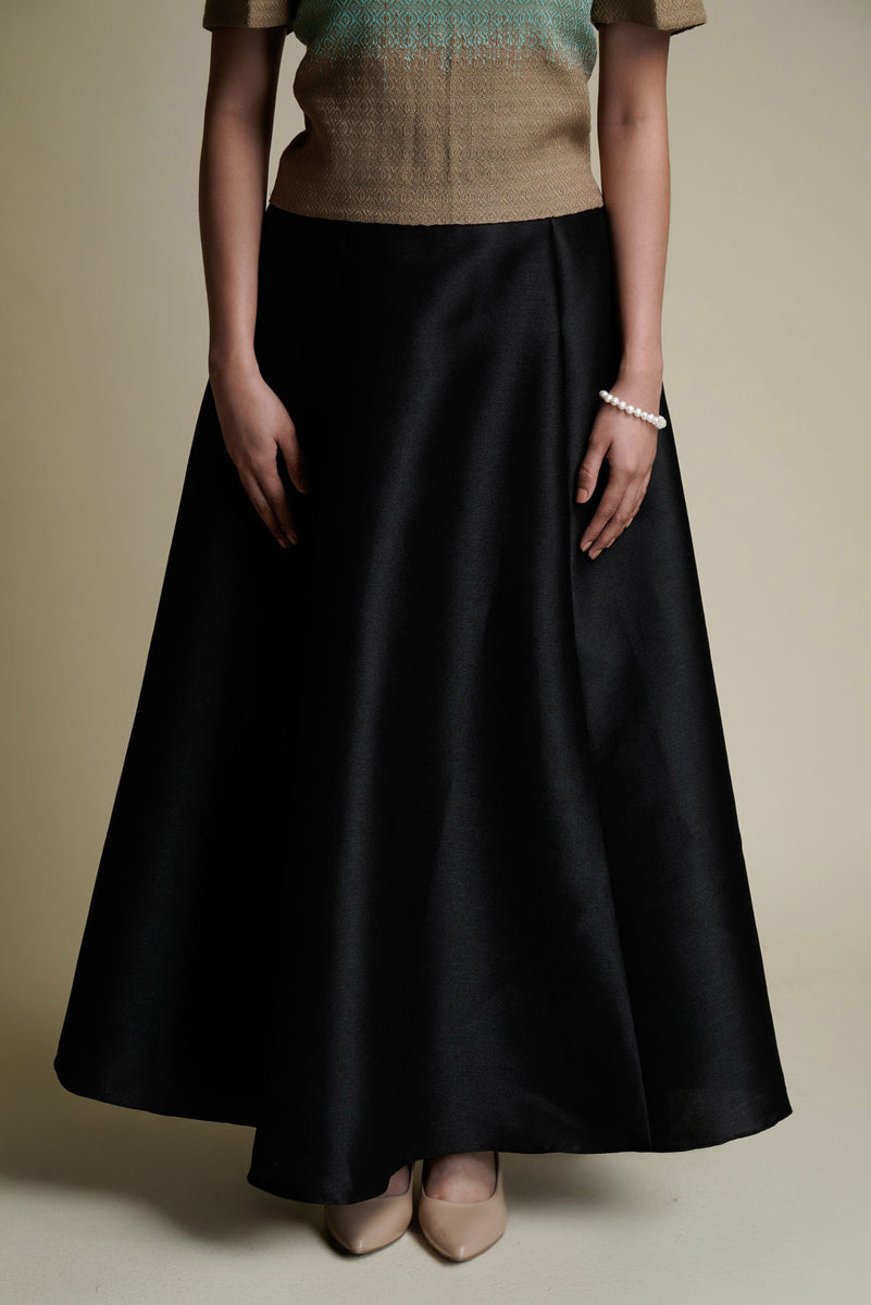 Women's Sinta Skirt in Black