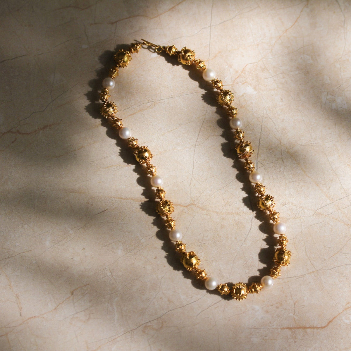 Parug-Parug Pearl Tamburin Gold Necklace