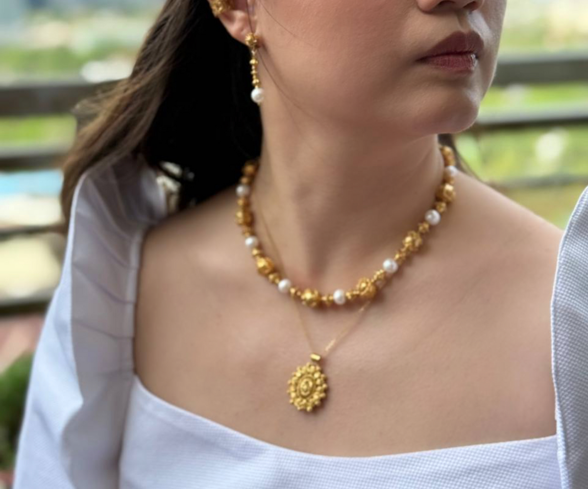 Parug-Parug Pearl Tamburin Gold Necklace