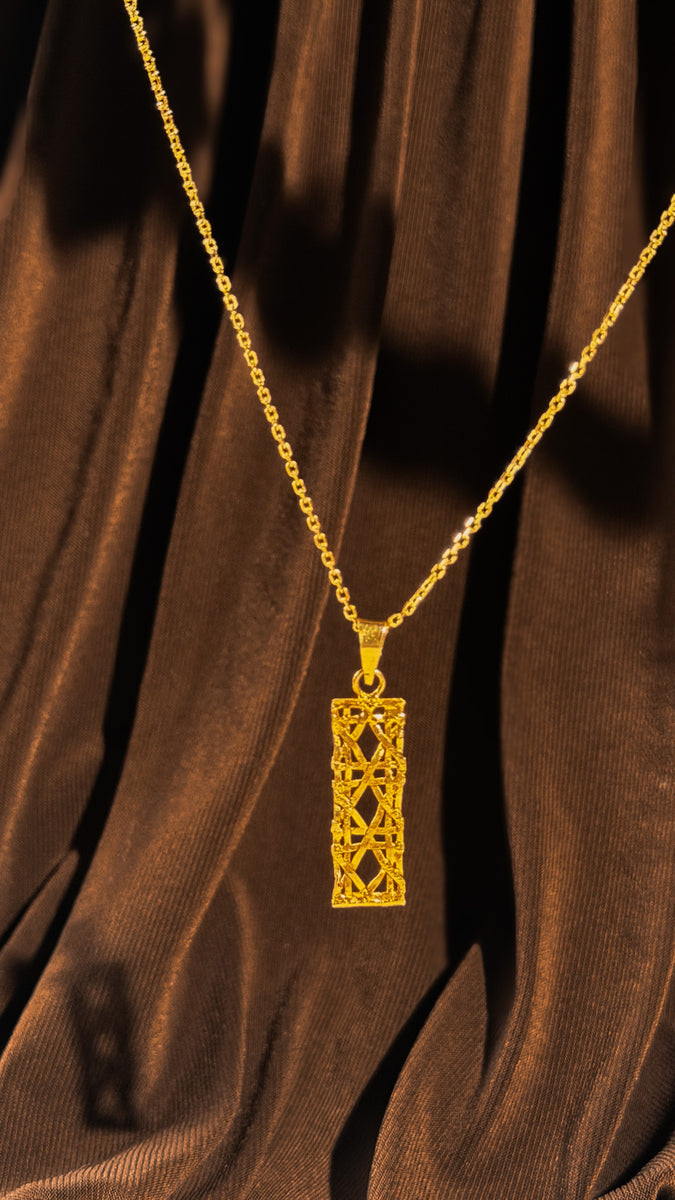 Solihiya Woven Gold Pendant Necklace